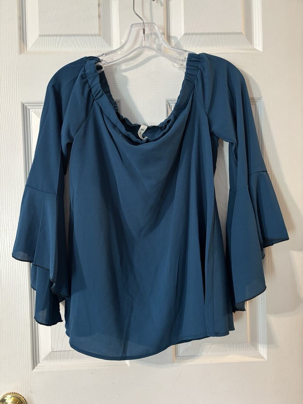 MTS S Blouse Off Shoulder Turquoise Small Crepe Fabric Long Sleeve NWOT